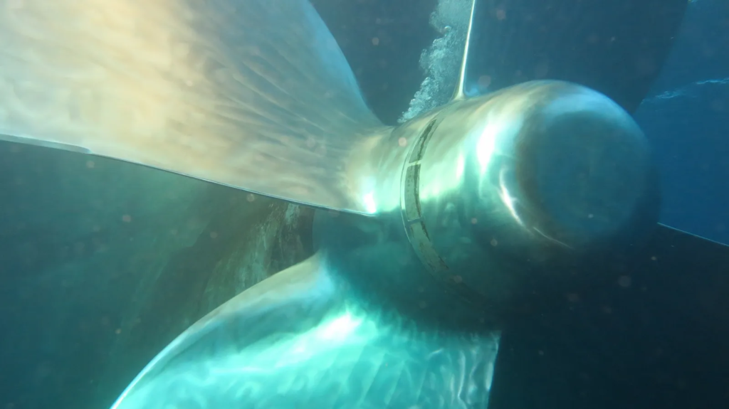 propeller-polishing-divingstatus