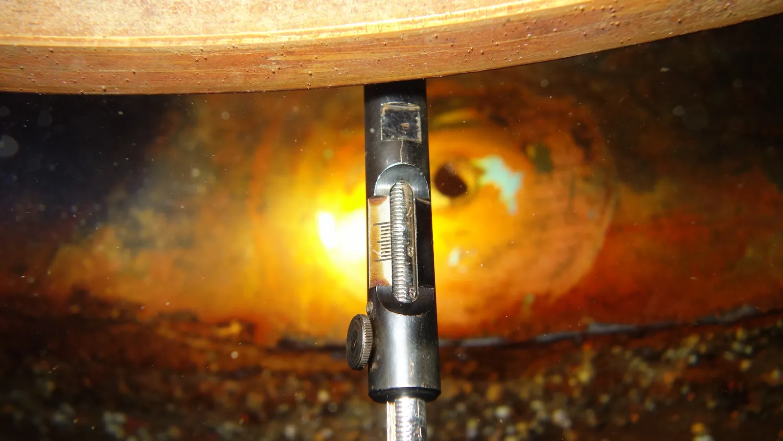tailshaft-measurement-with-poker-gauge-divingstatus